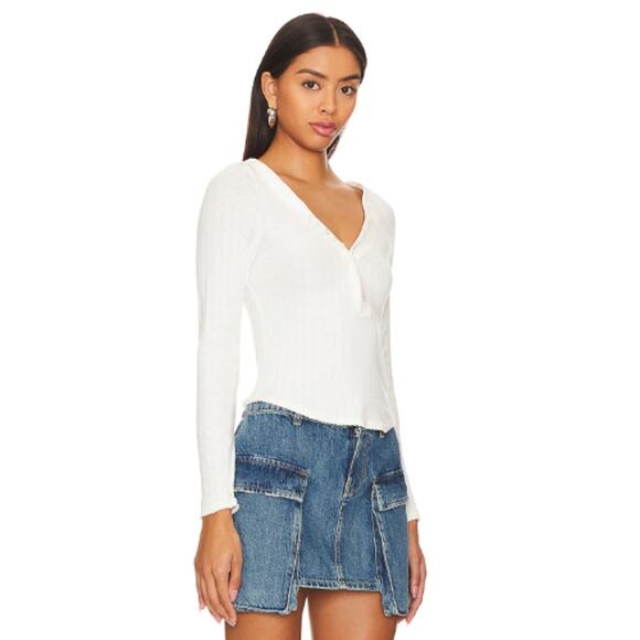 Free People x Revolve Coffee Chat Top in Sugar Swizzle NWT Size Medium - Picture 2 of 4